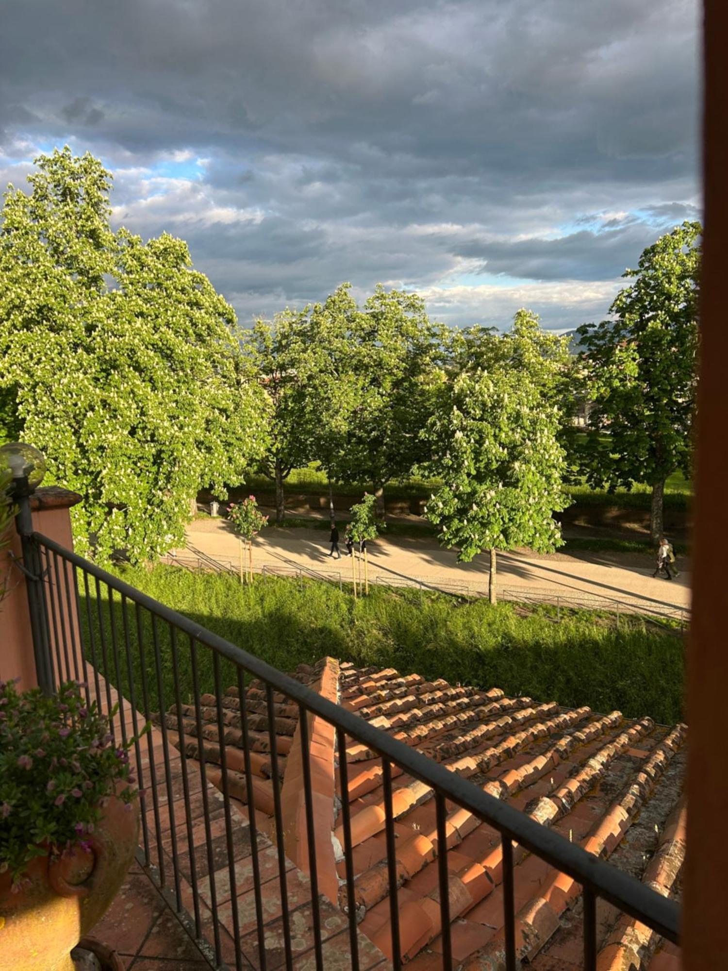 La Terrazza Fra Le Torri Lucca Exterior foto