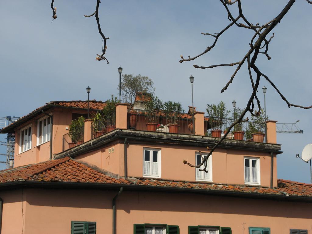 La Terrazza Fra Le Torri Lucca Exterior foto